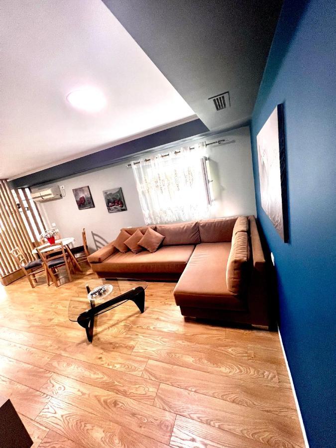 Genta Apartment "21 Dhjetori" Tiranë Luaran gambar